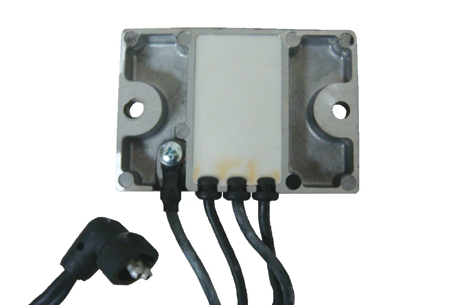 32 Amp Voltage Regulator for 1989-99 Big Twin Harley® Models in Black (OEM 74519-88A) - Image 3